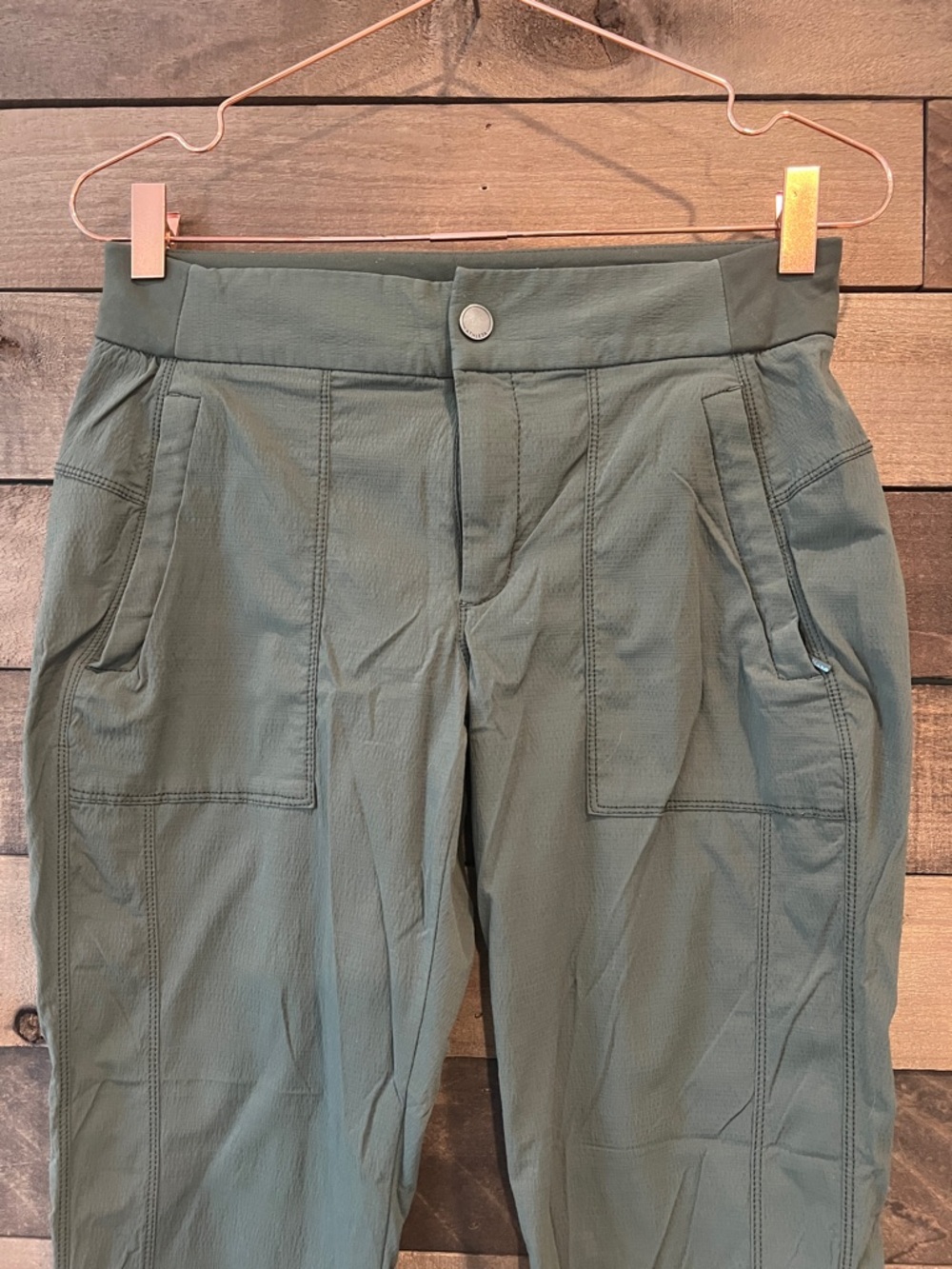 Athleta Women's Trekkie Crop Hiking Pants in Green Size 4 - Picture 2 of 7